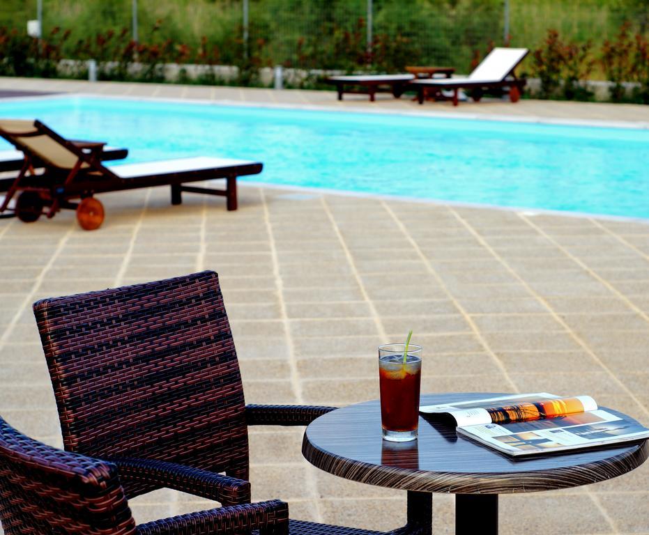 Cavos Fokidos Aparthotel Chiliadou  Exterior photo
